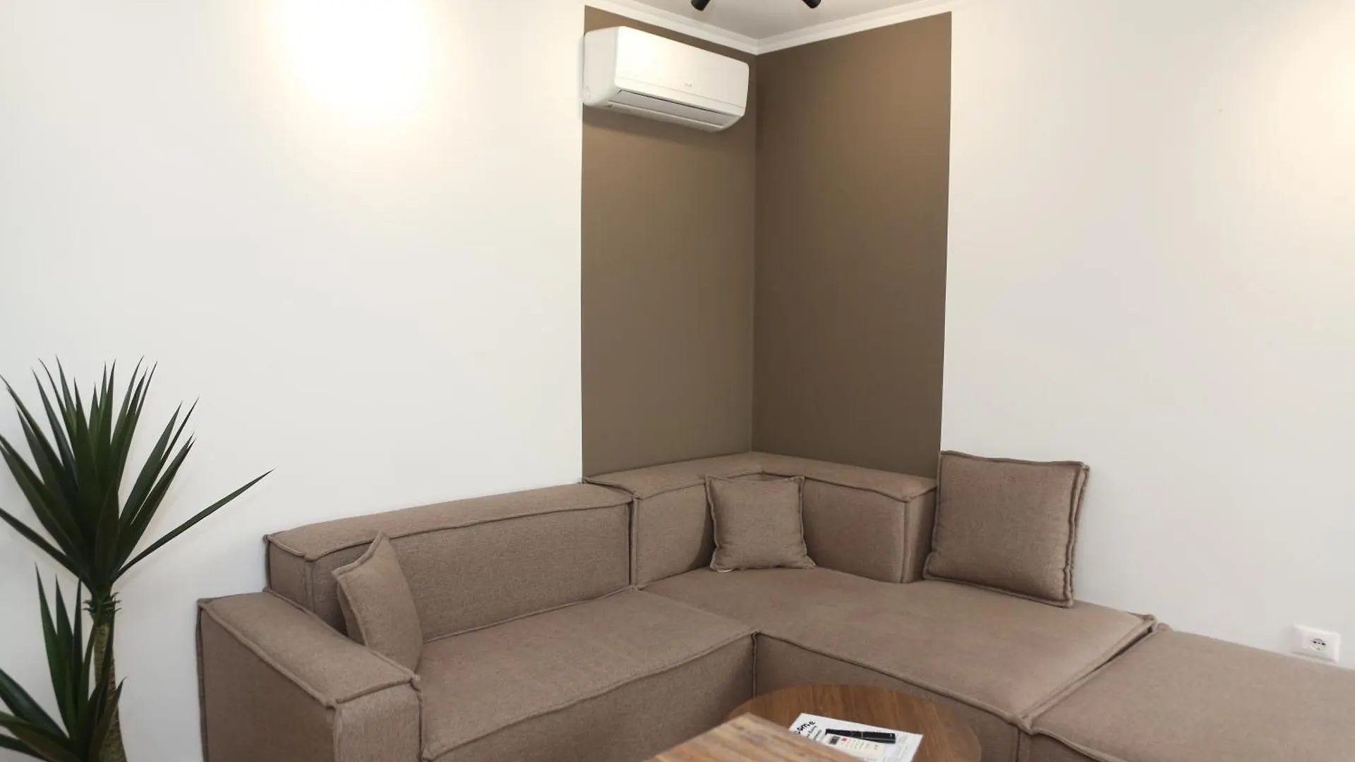 Treni Centrum Apartaments Tirana 0*,