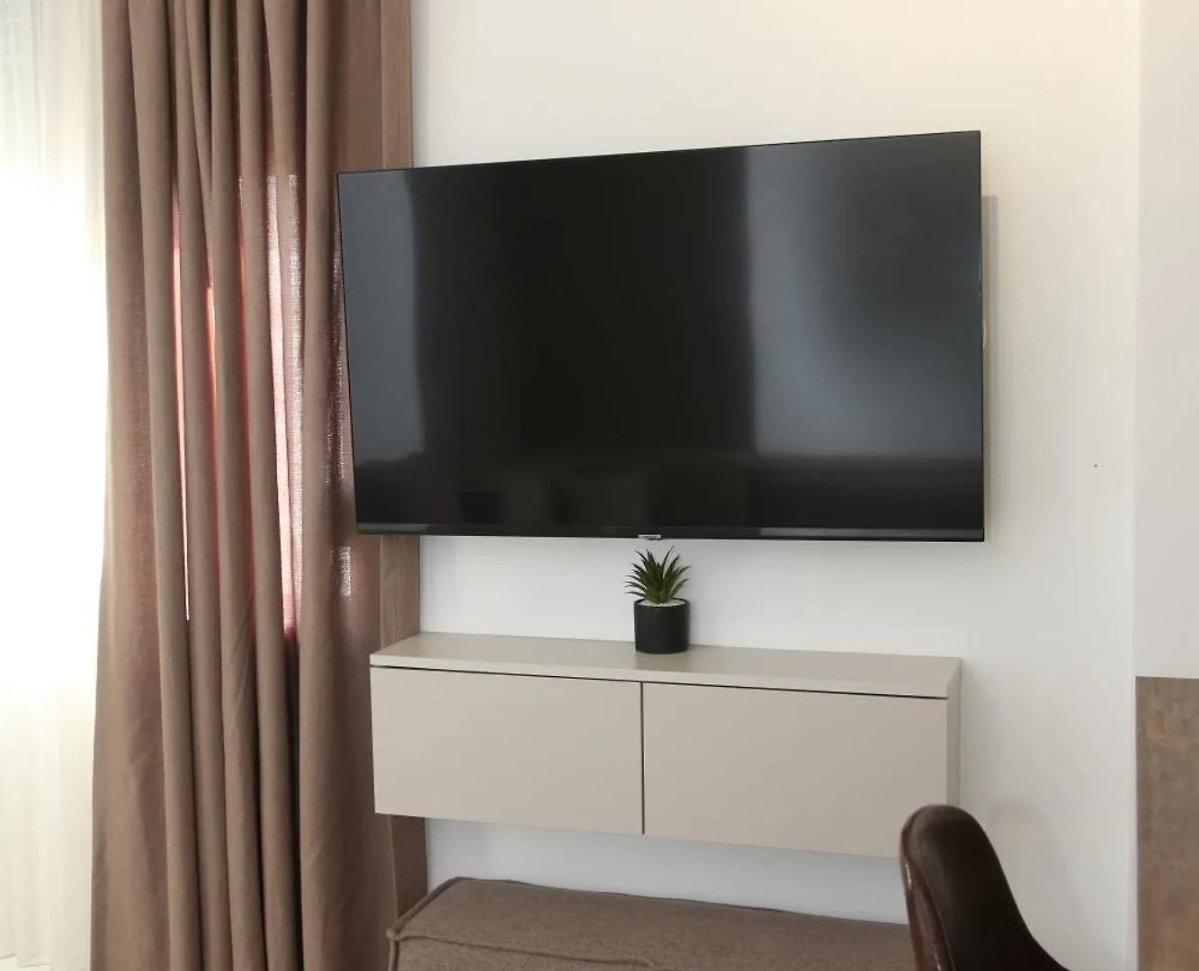 Lejlighed Treni Centrum Apartaments Tirana Albanien