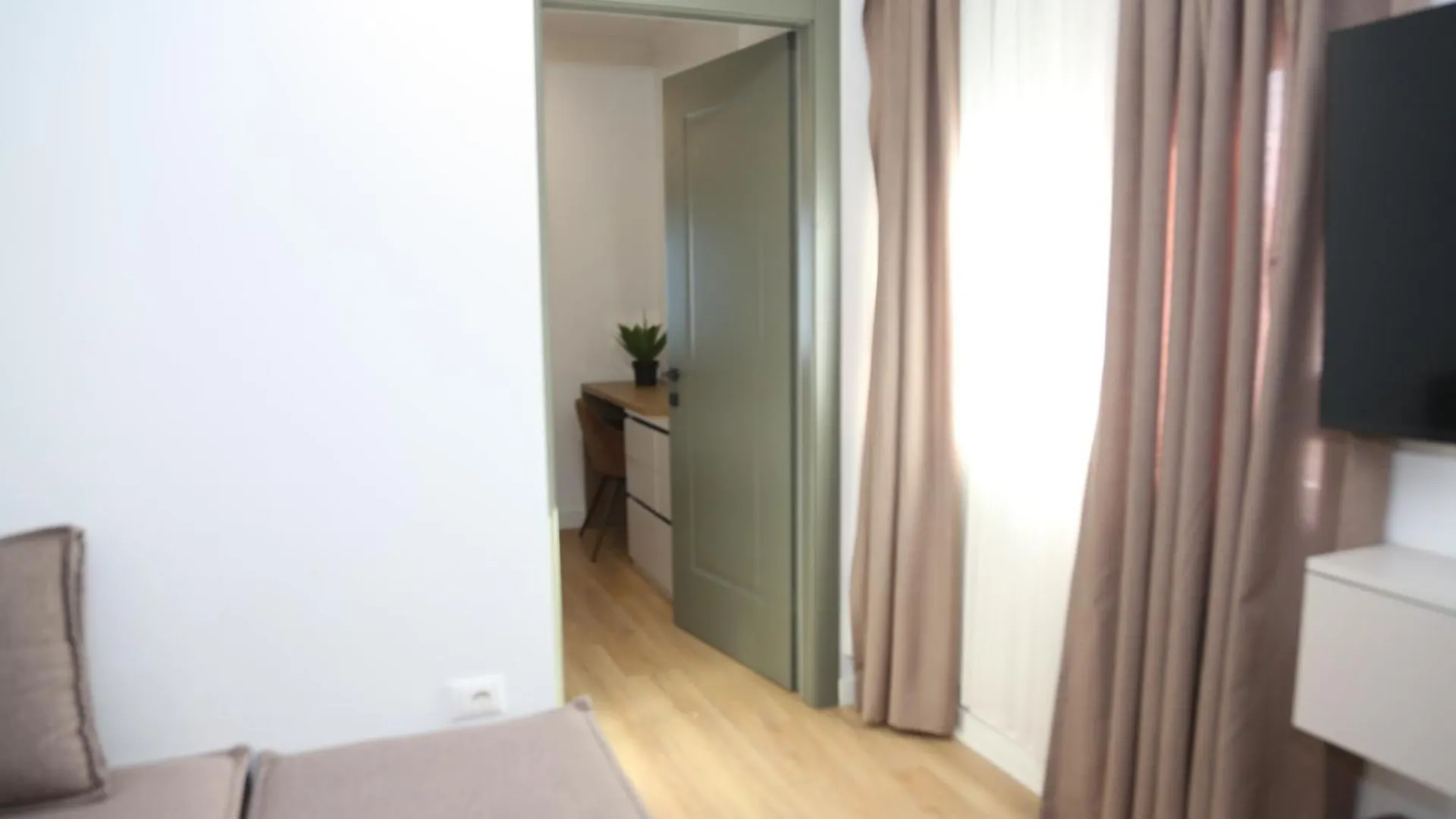 Treni Centrum Apartaments Tirana 0*,  Albanien